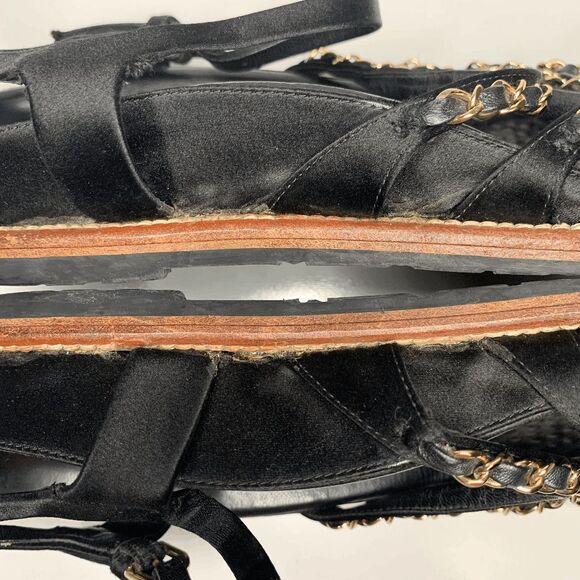 Chanel Interlocking CC Satin Chain Flat Dad Sandals EU 38.5 US 7.5-8 Black Gold - Picture 7 of 12
